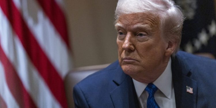 trump-anuncia-avanco-em-negociacao-com-coreia-do-sul-sobre-tarifas-e-defesa-militar