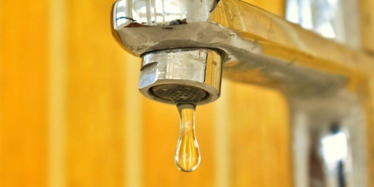 cinco-bairros-da-zona-sul-ficam-sem-agua-apos-vazamento-no-jardim-botanico