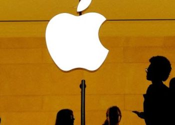 trump-isenta-telefones,-computadores-e-chips-importados-de-tarifas-sob-novas-regras