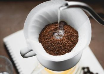 fisicos-revelam-‘segredo’-para-extrair-mais-sabor-e-fazer-o-cafe-coado-perfeito