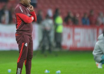 internacional-x-palmeiras:-saiba-onde-assistir,-horario-e-escalacoes