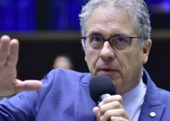 relator-fala-sobre-risco-de-apagao-no-orcamento-por-precatorios-e-emendas