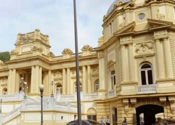 o-tamanho-do-rombo-nas-contas-do-rio-de-janeiro-para-os-proximos-anos