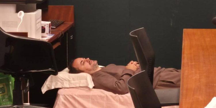 o-acordo-com-hugo-motta-para-glauber-braga-encerrar-greve-de-fome