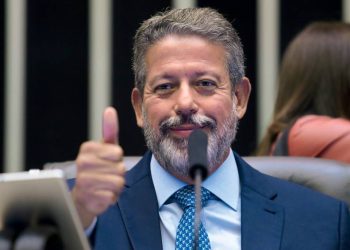 a-missao-de-arthur-lira-no-feriado-da-pascoa