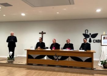 morte-do-papa-francisco:-cnbb-exalta-legado-e-detalha-ritos-antes-do-conclave