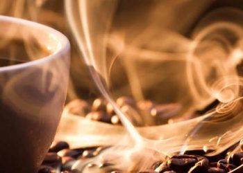 ‘cafe-fake’-tem-casca-carbonizada-e-residuos-improprios,-diz-ministerio