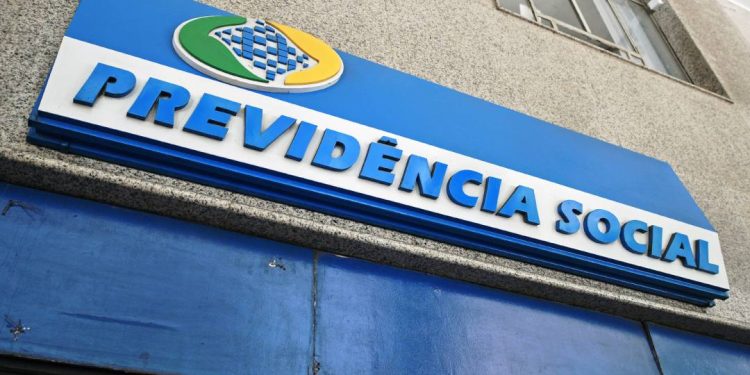 onze-entidades-estao-na-mira-da-pf-em-meio-a-fraude-do-inss;-saiba-quais-sao