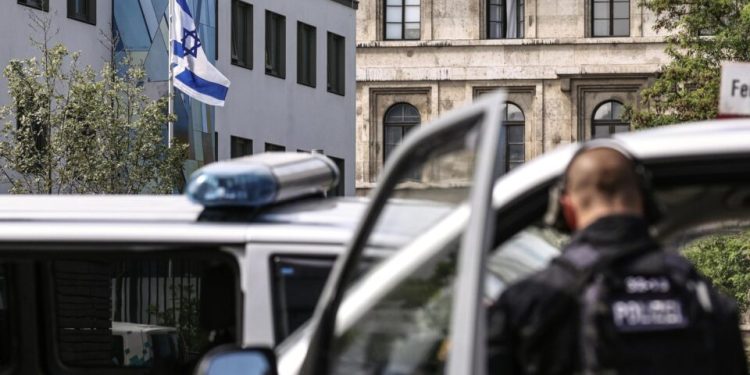 universidade-de-israel-aponta-aumento-do-antissemitismo-no-brasil-e-em-outros-paises-em-2024