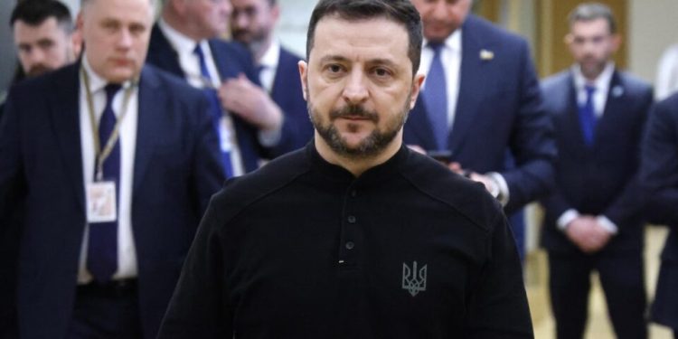 zelensky:-reuniao-no-vaticano-com-trump-debateu-novas-sancoes-contra-a-russia
