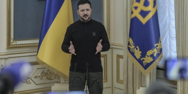 drone-naval-da-ucrania-derruba-poderoso-caca-russo-no-mar-negro