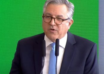 padilha-avanca-com-programa-para-reduzir-a-fila-do-sus