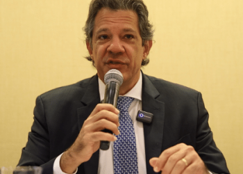brasil-sera-o-menos-custoso-para-data-centers,-diz-haddad-a-empresarios