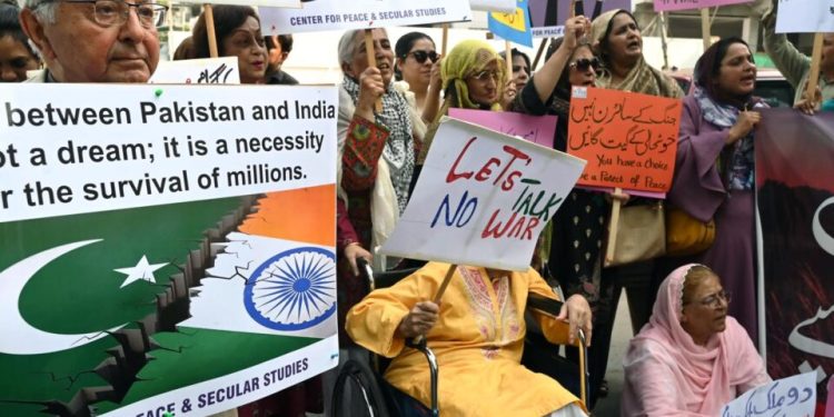 india-bombardeia-paquistao-apos-ataque-terrorista