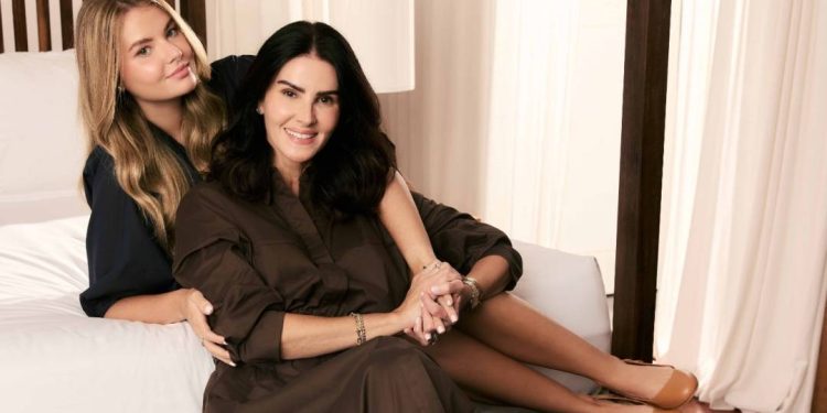 lisandra-souto-ressurge-para-incentivar-carreira-da-filha