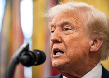 trump-se-oferece-para-mediar-conversas-entre-india-e-paquistao