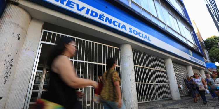 governo-detalha-como-devolvera-dinheiro-desviado-do-inss;-veja-cronograma