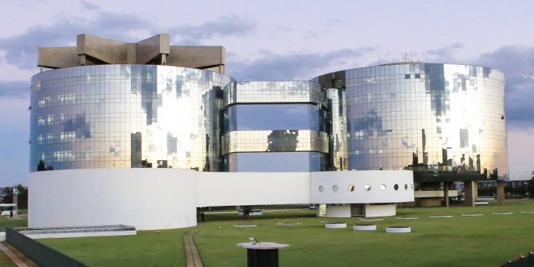 mpf-arquiva-caso-de-corrupcao-na-compra-de-kits-de-robotica