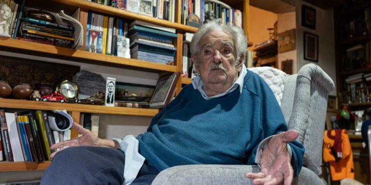 presidente-uruguaio-diz-que-mujica-esta-“muito-mal”