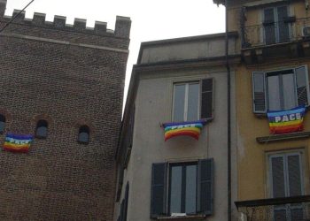 papa-leao-xiv-“driblou”-bandeira-lgbt-durante-audiencia-com-jornalistas?