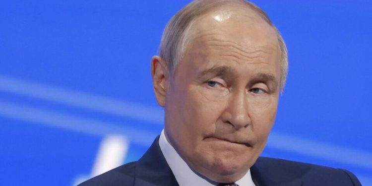 ue-prepara-novo-pacote-de-sancoes-contra-a-russia-focado-em-gasodutos-e-setor-financeiro
