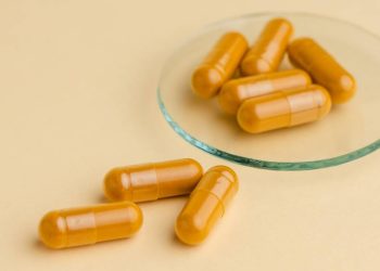 anvisa-proibe-suplementos-de-marca-vendida-na-internet;-entenda