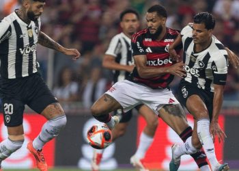 jogos-de-hoje,-domingo,-18-de-maio:-onde-assistir-futebol-ao-vivo-e-horarios