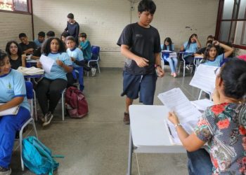 dobrar-investimento-sem-cobrar-resultados:-o-que-ha-de-errado-no-novo-plano-nacional-de-educacao