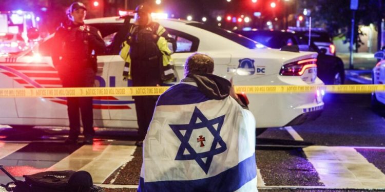 funcionarios-da-embaixada-israelense-sao-assassinados-durante-evento-judaico-nos-eua