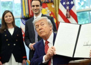 trump-assina-decretos-para-expandir-setor-de-energia-nuclear-dos-eua