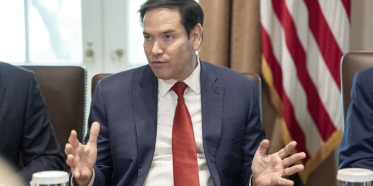 rubio-destaca-coragem-de-oposicao-venezuelana-apos-resgate-de-refugiados-politicos