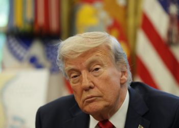 trump-adia-tarifas-de-50%-sobre-produtos-da-uniao-europeia