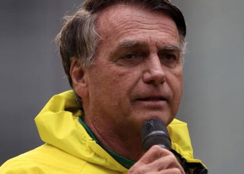 apos-cirurgia,-bolsonaro-retoma-viagens-com-evento-do-pl-em-fortaleza