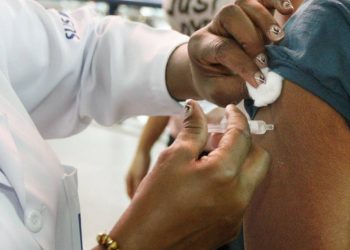 fiocruz-alerta-para-alto-risco-de-influenza;-veja-pontos-de-vacinacao