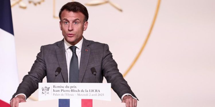 macron-volta-a-condenar-israel-e-pede-que-europa-“endureca-postura”-contra-o-pais