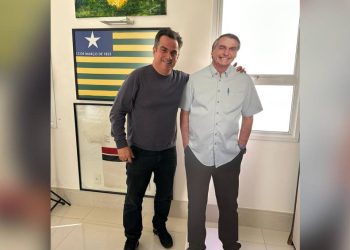 ciro-diz-que-chegou-a-debater-com-bolsonaro-transicao-para-lula