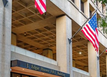 eua-prendem-funcionario-que-tentou-vender-segredos-de-estado-por-discordar-dos-“valores-de-trump”