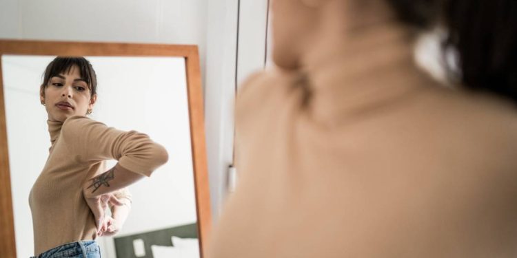 skinny-tok:-a-onda-perigosa-que-prega-obsessao-pela-magreza-na-internet