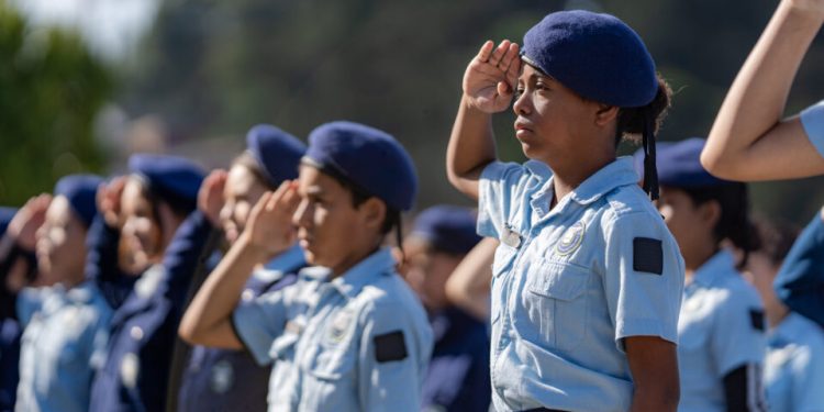escolas-civico-militares-sob-ataque:-onu,-pt-e-psol-se-unem-para-destruir-o-que-esta-dando-certo
