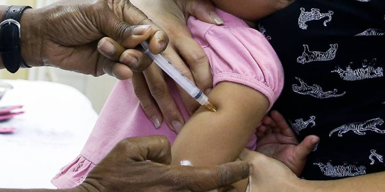 vacinacao-pode-prevenir-a-perda-auditiva-infantil,-alerta-pesquisa