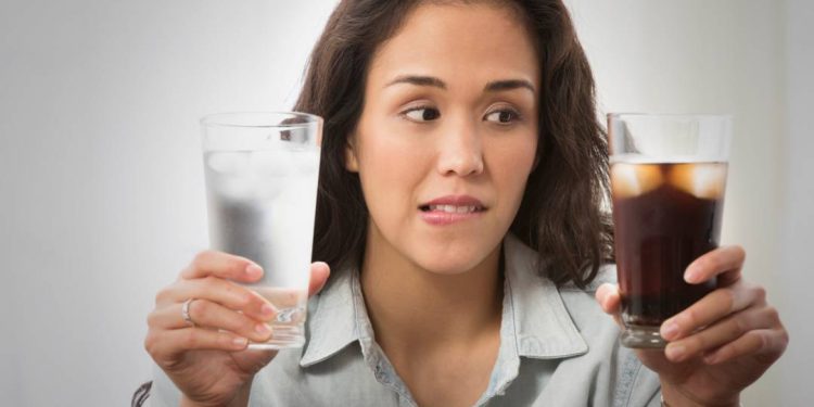 agua-x-refrigerante-diet:-qual-a-melhor-opcao-para-emagrecer-e-reverter-diabetes?