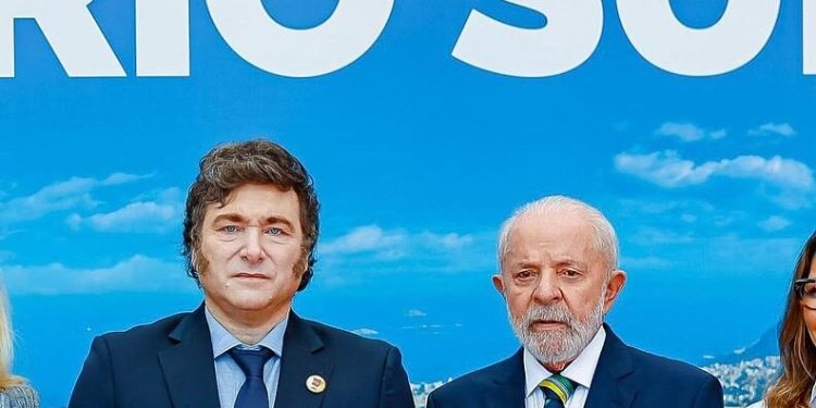 lula-vai-a-argentina-para-receber-de-milei-o-comando-do-mercosul