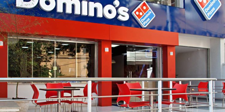 pizza-para-viagem:-a-estrategia-da-domino’s-para-impulsionar-o-crescimento