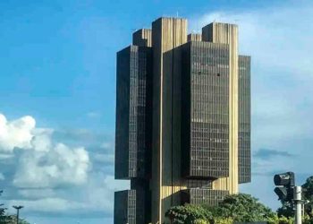 empresas-estatais-tiveram-prejuizo-recorde-bilionario-entre-janeiro-e-abril,-diz-banco-central