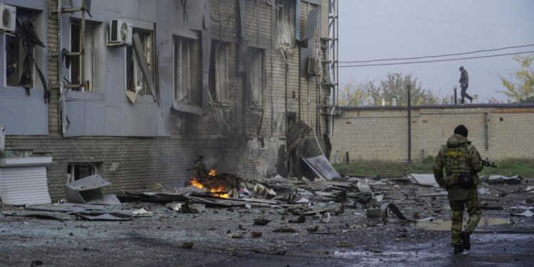 ucrania-explode-trem-militar-russo-perto-de-cidade-ocupada-de-melitopol