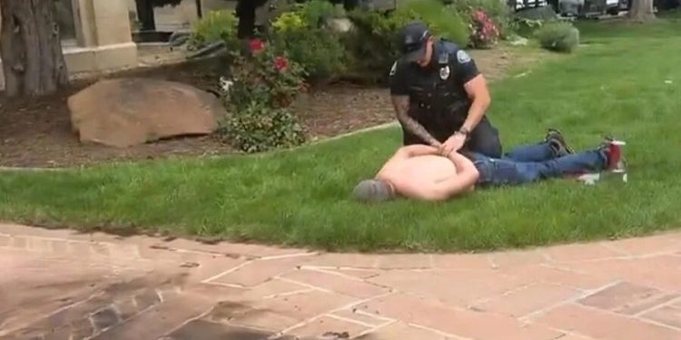 fbi-investiga-ataque-classificado-como-ato-terrorista-com-inumeros-feridos-no-colorado