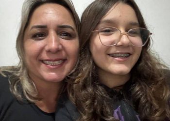 ‘quero-andar-com-os-dois-pes-no-chao’,-sonha-menina-de-11-anos-apos-cirurgia-inedita