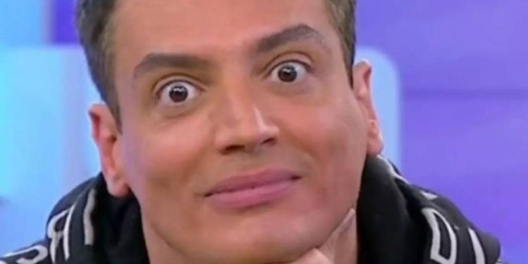 o-que-leo-dias-disse-sobre-ter-publicado-noticia-da-klara-castanho