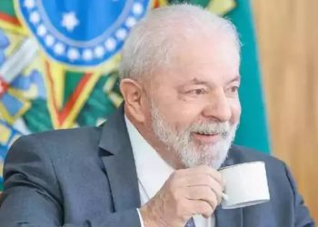 lula-convoca-reuniao-para-debater-decreto-de-reacao-ao-tarifaco-de-trump