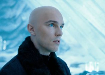 nicholas-hoult-fala-a-veja-sobre-seu-lex-luthor-em-superman:-“ameaca-real”
